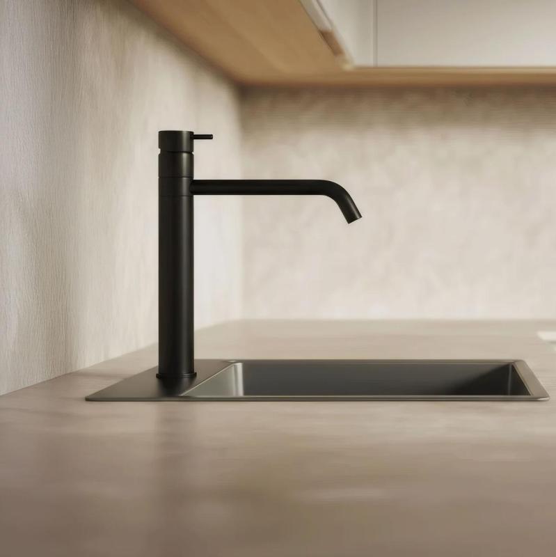 Waterevolution Flow kuchyňská baterie matná černá T150PR