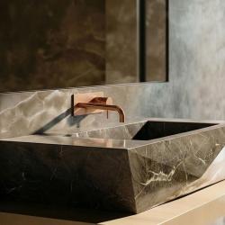 Waterevolution Flow vestavná umyvadlová baterie s krycí deskou PVD Kartáčovaná Měď s výtokem 15 cm T1161CPE-15