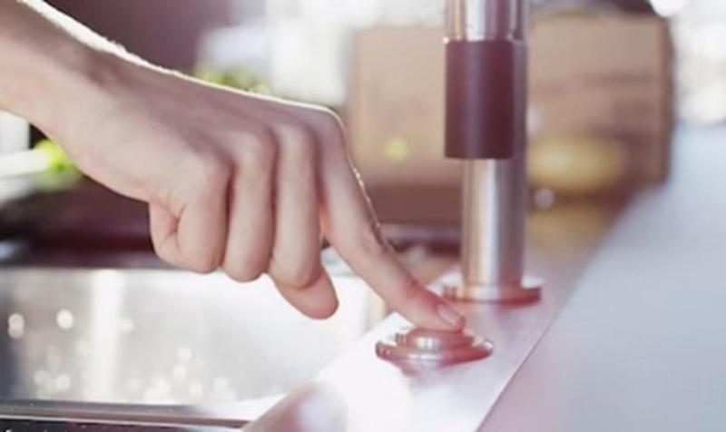 Franke Maris MRX 210.19 malý dřez z nerezové oceli pro plochou montáž 127.0568.037