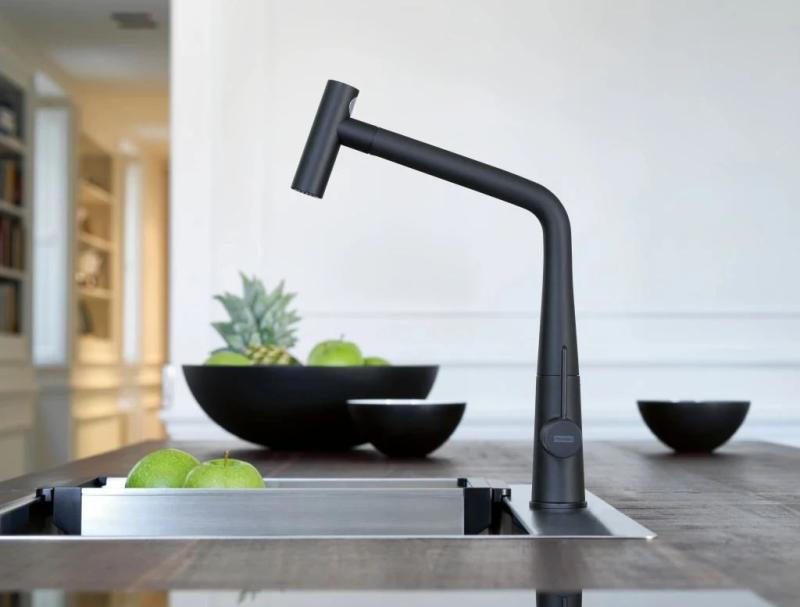 Franke Icon kuchyňská baterie matná černá s výsuvnou sprškou 115.0625.190