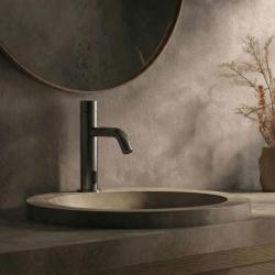 Waterevolution Flow elektronická umyvadlová baterie s infračerveným senzorem na baterie Gun Metal T110GME