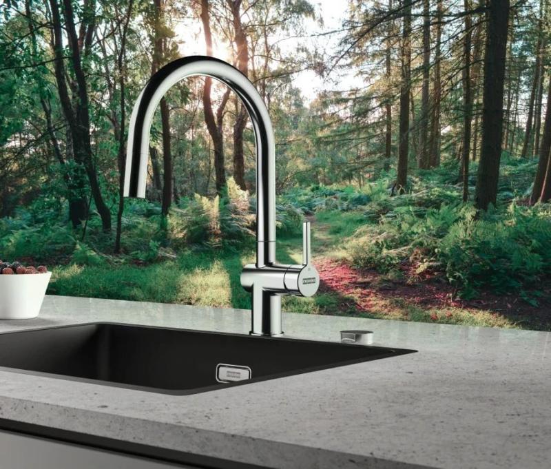 Franke Active J kuchyňská baterie chromová s výsuvnou sprchou 115.0653.401