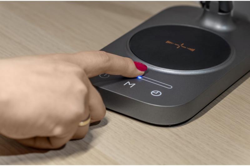 Decor Stolní lampa Bressi 8W 450lm AC220-240V 3-CCT Bezdrátové Nabíjení USB PF>0,5 RA>80 Šedá 1208962480