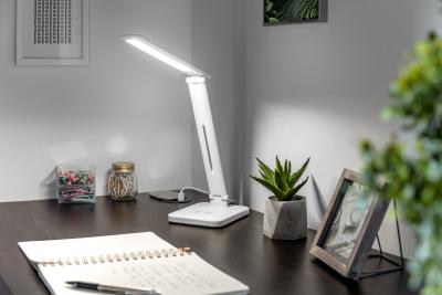 Deco IZUKA LED stolní lampa 6W 400lm AC220-240V 50/60Hz CCT indukční nabíječka bílá. 1208962496