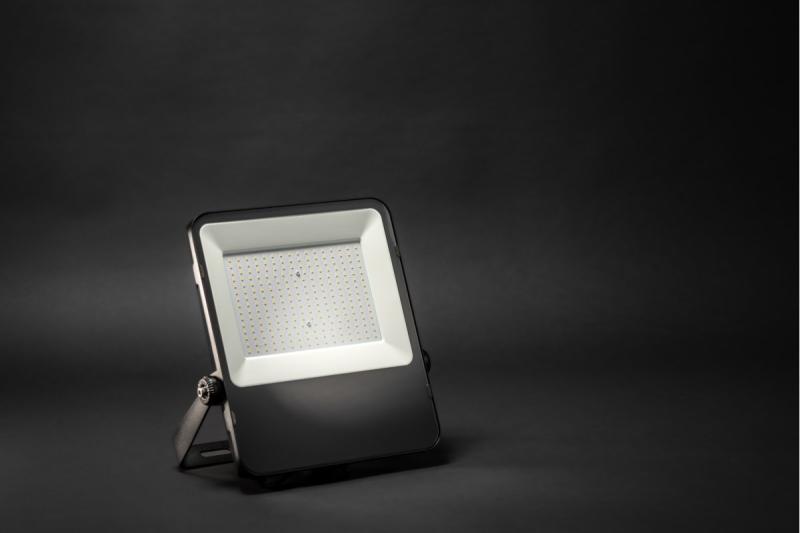 DAYTONA LED reflektor, 200W, 24000lm, 4000K, AC180-250V, 50/60 Hz, PF>0.9, IP65, 110° 1208962718