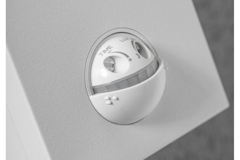 LED svítidlo PARIS s pohybovým senzorem 10W 900lm IP54 AC220-240V 50/60Hz 140° 9m 4000K bílá. 1208963095