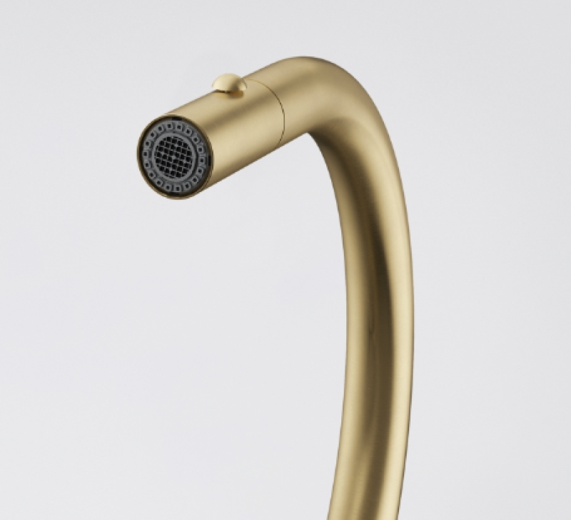 Franke Mythos Masterpiece Kuchyňská baterie Zlatá s J-výtokem a Vytahovací sprchovou hlavicí - 115.0711.558