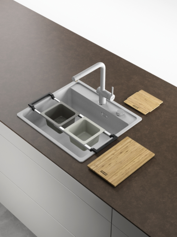 Franke Universal Accessoire All-In Set 2 - Krájecí deska, plastová vložka, plastová miska a teleskopický most 112.0655.482