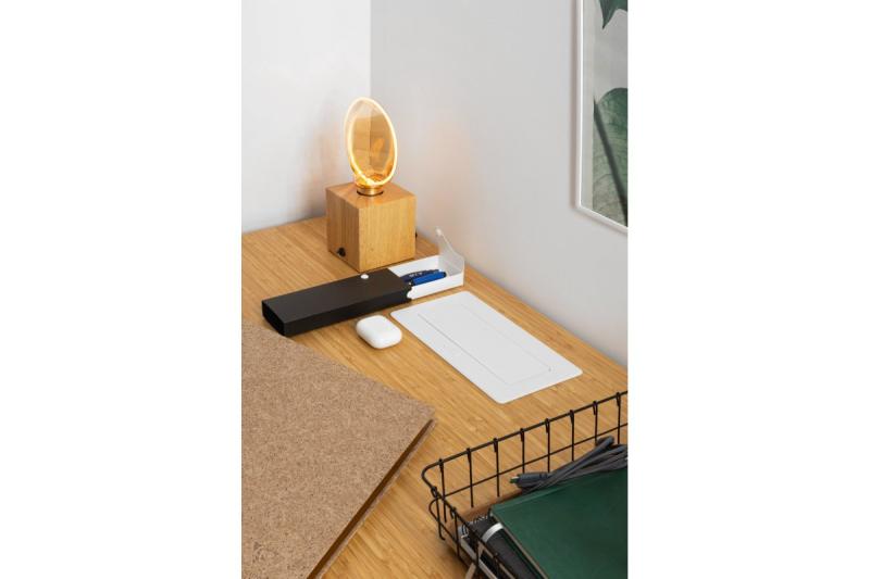 Měkký výsuvný zásuvkový modul.