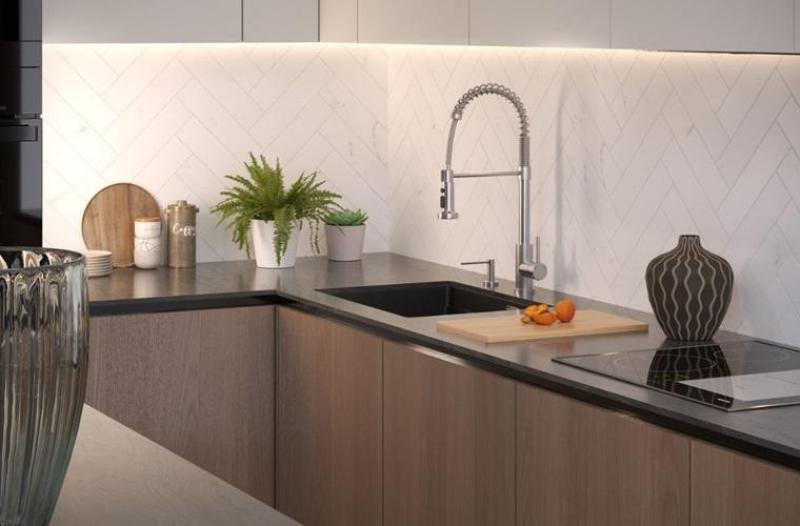 Quadri Redwick kuchyňská směšovací baterie nerezová ocel s poloflexibilním výtokem a sprchou se 2 typy proudění plus funkce zastavení vody 1208971411