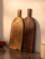 Woodsea Mask Walnut - Výřezová a podávací prkno z ořechového dřeva 38x19 cm 1208971561