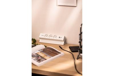 Basco nábytková zásuvka, 3 x zásuvka s uzemněním, USB A+C, 1,5m kabel, bílá s montáží
