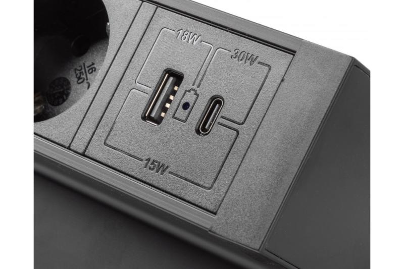 Basco nábytková zásuvka, 3 x zásuvka s uzemněním, USB A+C, 1,5m kabel, černá s montáží