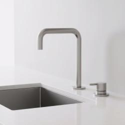 Pure.Sink Luxion 2otvorová kuchyňská baterie z masivní nerezové oceli s výtokem ve tvaru U PLX2HU-02