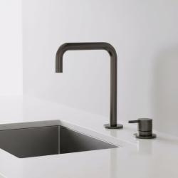 Pure.Sink Luxion 2otvorová kuchyňská baterie z bronzového kovu s výtokem ve tvaru U PLX2HU-61