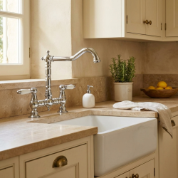 Aquanello Heritage Manor Klasická kuchyně Nostalgický most Kuchyňský kohoutek Chrom s bílou pákou CR-0010-HM